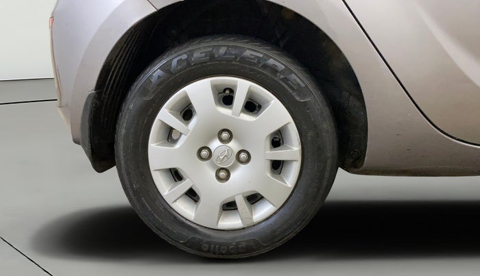 2012 Hyundai i20 MAGNA (O) 1.4 CRDI, Diesel, Manual, 51,385 km, Right Rear Wheel