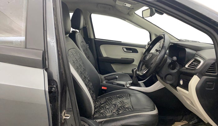 2021 Tata ALTROZ XZ DIESEL, Diesel, Manual, 98,464 km, Right Side Front Door Cabin