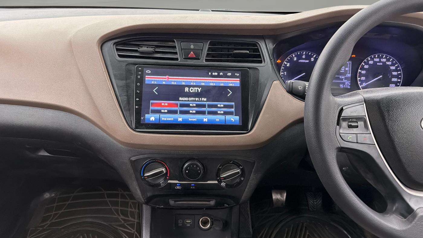 2016 Hyundai Elite i20 MAGNA 1.2, Petrol, Manual, 75,110 km, Air Conditioner