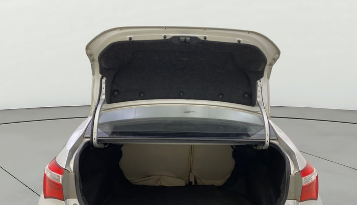 2016 Toyota Corolla Altis G CVT PETROL, Petrol, Automatic, 1,44,480 km, Boot Door Open