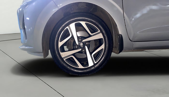 2020 Hyundai AURA SX 1.2, Petrol, Manual, 1,04,595 km, Left Front Wheel