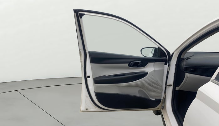 2023 Hyundai NEW I20 SPORTZ 1.2 MT, Petrol, Manual, 26,357 km, LHS Front Door