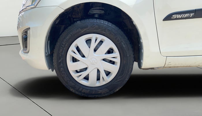 2015 Maruti Swift Dzire VXI, Petrol, Manual, 35,413 km, Left Front Wheel