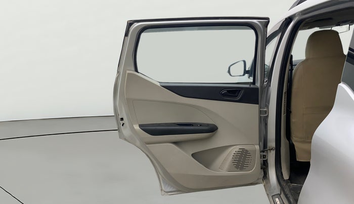 2020 Renault TRIBER RXT AMT, Petrol, Automatic, 36,127 km, LHS Rear Door