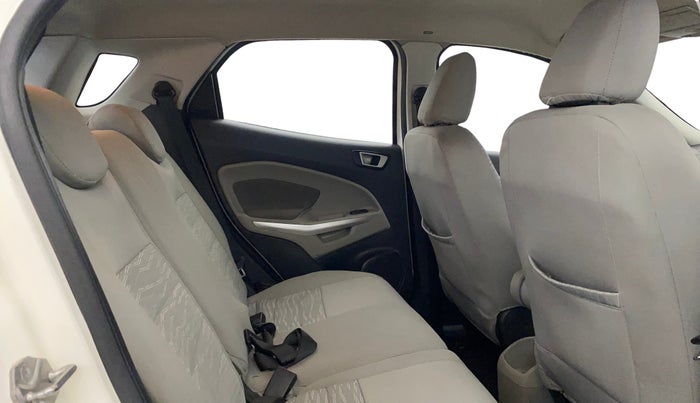 2014 Ford Ecosport TITANIUM 1.5L PETROL AT, Petrol, Automatic, 74,880 km, Right Side Rear Door Cabin