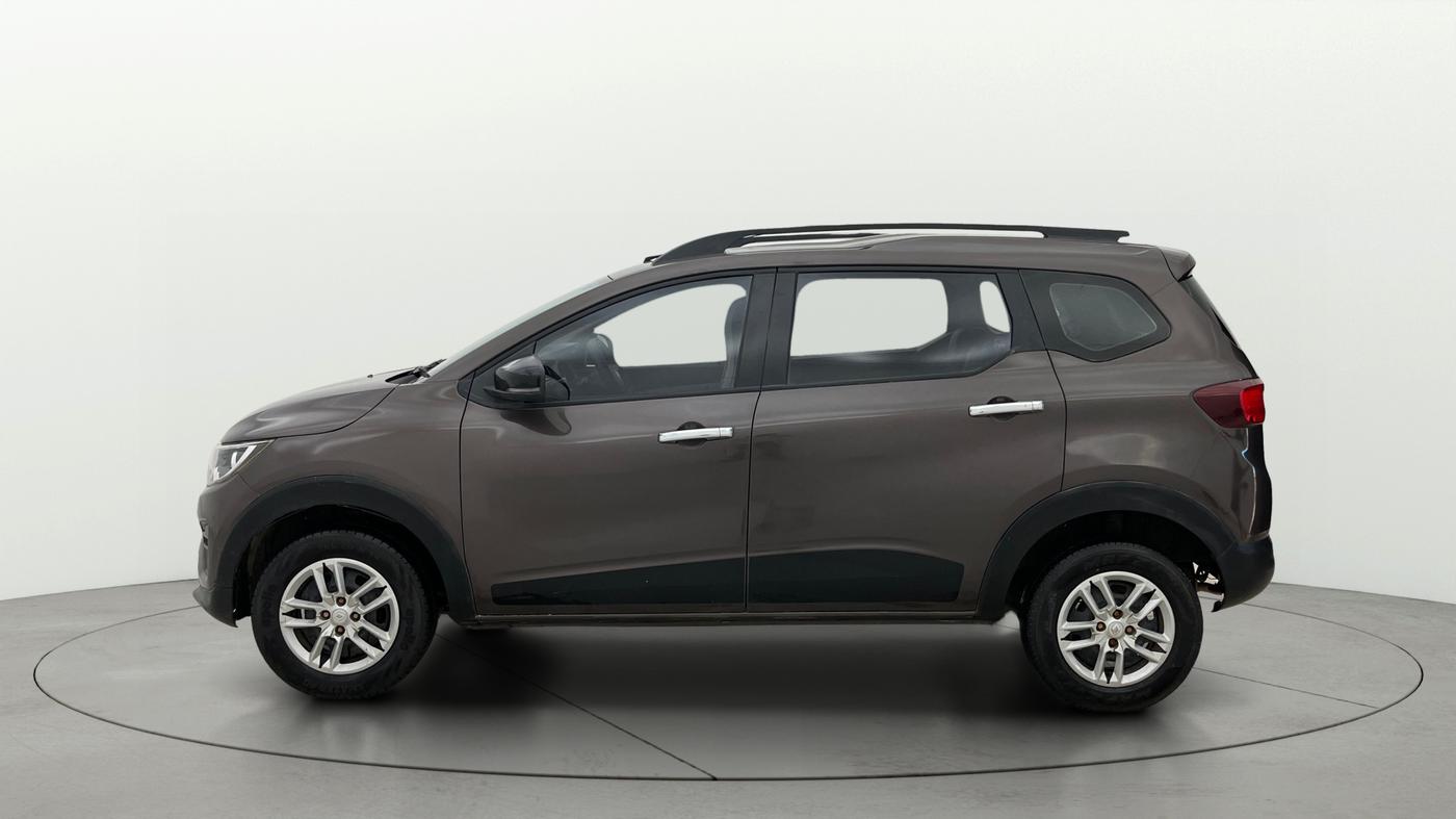 2023 Renault TRIBER RXT, Petrol, Manual, 47,504 km, Left Side