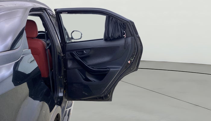 2023 Tata NEXON XZA PLUS LUX SUNROOF DARK DIESEL, Diesel, Automatic, 87,115 km, RHS Rear Door