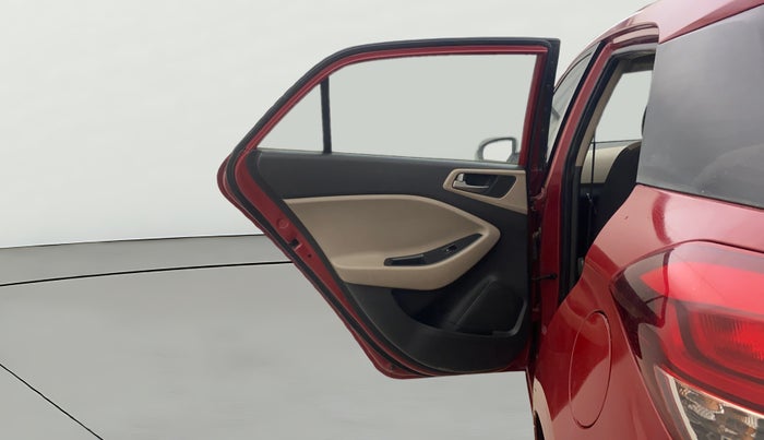 2015 Hyundai Elite i20 ASTA 1.4 CRDI, Diesel, Manual, 1,00,232 km, LHS Rear Door