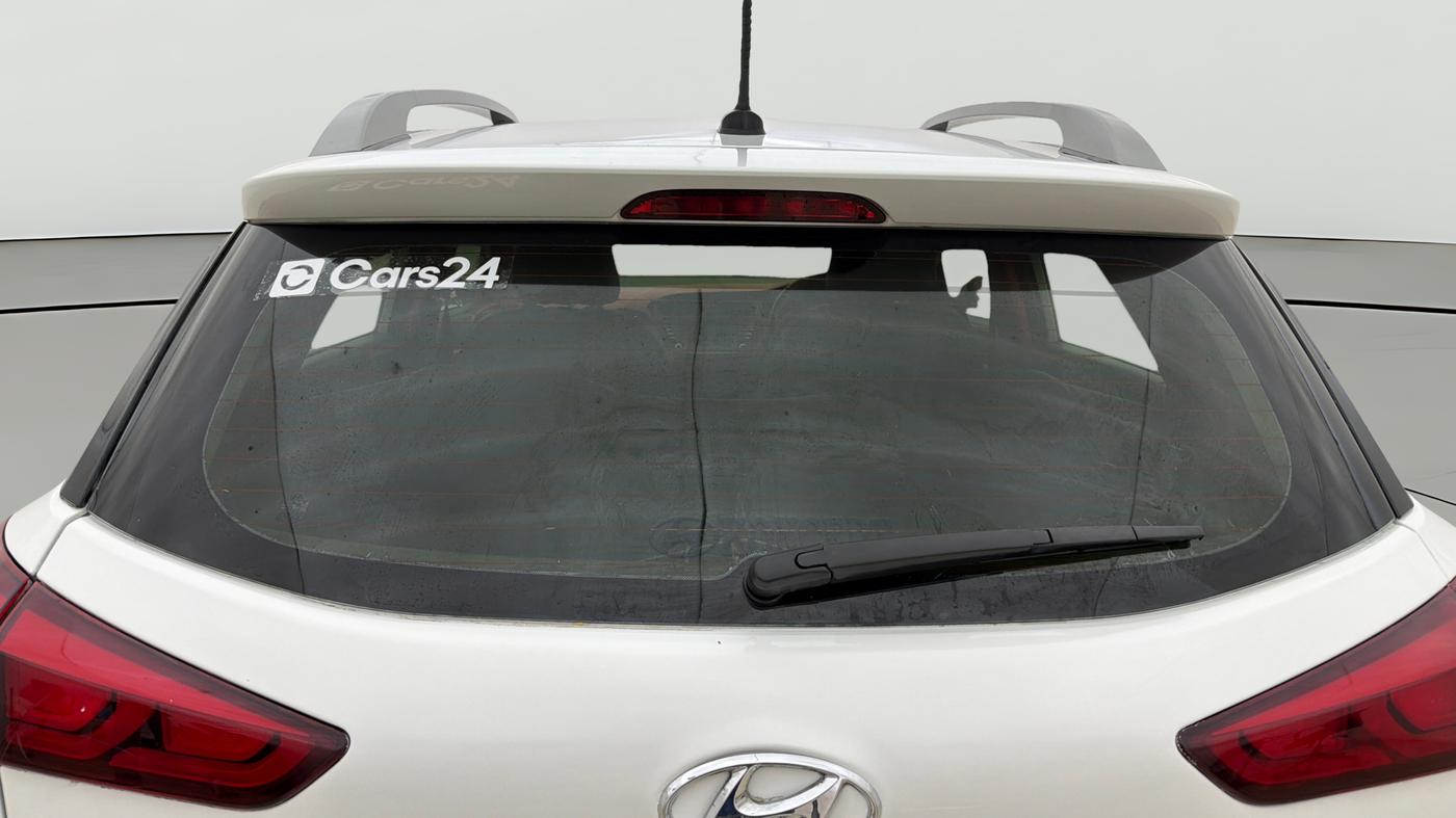 2015 Hyundai i20 Active 1.2 SX, Petrol, Manual, 76,929 km, Rear Windshield