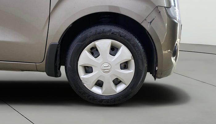2023 Maruti New Wagon-R ZXI 1.2, Petrol, Manual, 32,418 km, Right Front Wheel