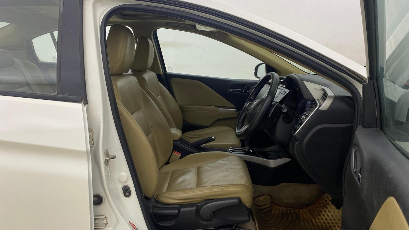 2017 Honda City 1.5L I-VTEC VX CVT, Petrol, Automatic, 81,562 km, Right Side Front Door Cabin