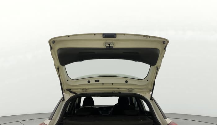 2015 Hyundai i20 Active 1.4 SX, Diesel, Manual, 91,393 km, Boot Door Open
