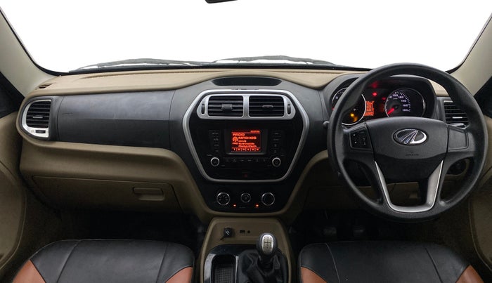 2016 Mahindra TUV300 T8, Diesel, Manual, 1,19,162 km, Dashboard