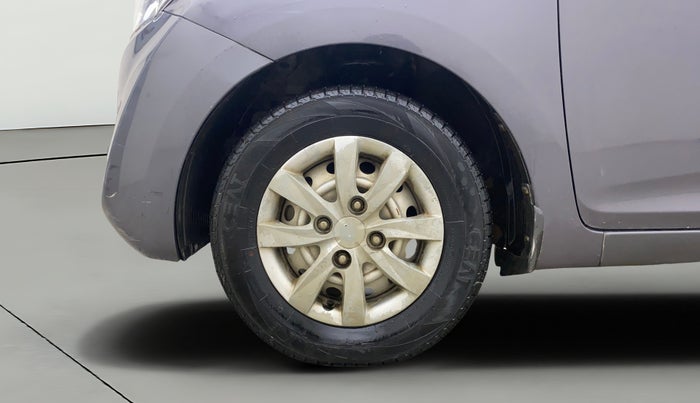 2014 Hyundai Eon ERA +, Petrol, Manual, 16,290 km, Left Front Wheel