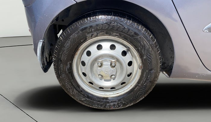 2014 Hyundai i10 MAGNA 1.1, Petrol, Manual, 94,728 km, Right Rear Wheel