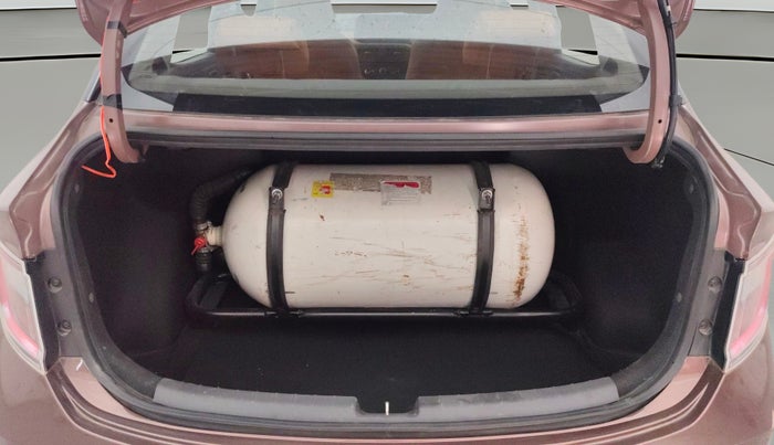 2022 Hyundai AURA S 1.2 CNG, CNG, Manual, 27,951 km, Boot Open Zoomed View