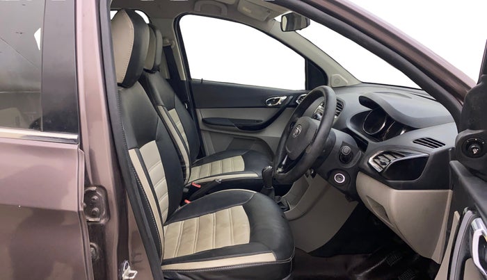 2019 Tata Tiago XZ PETROL, Petrol, Manual, 74,318 km, Right Side Front Door Cabin