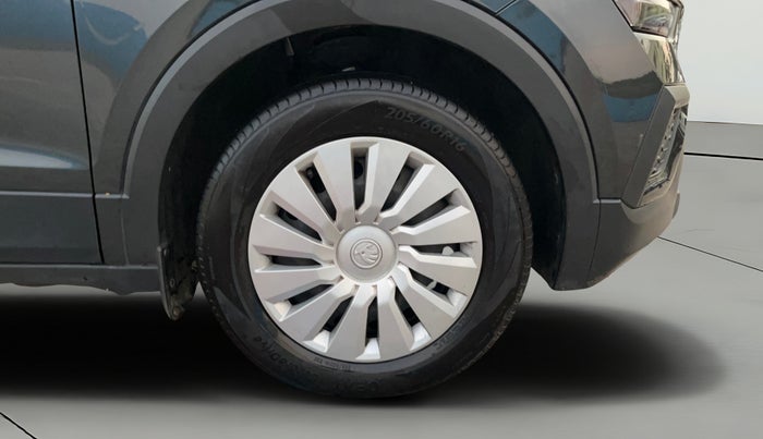 2023 Skoda KUSHAQ Active plus 1.0 TSI , Petrol, Manual, 16,254 km, Right Front Wheel