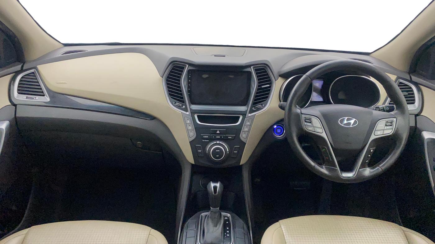 2015 Hyundai Santa Fe 4 WD AT, Diesel, Automatic, 67,536 km, Dashboard