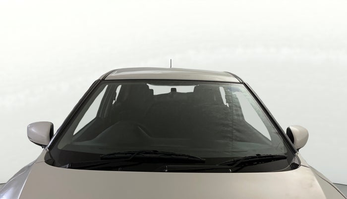 2016 Maruti Baleno DELTA PETROL 1.2, Petrol, Manual, 73,601 km, Front Windshield