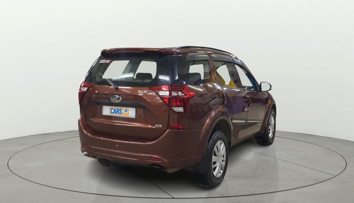 2018 Mahindra XUV500 W5, Diesel, Manual, 78,284 km, Right Back Diagonal