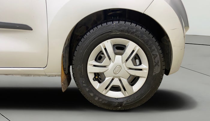 2017 Datsun Redi Go S, Petrol, Manual, 67,495 km, Right Front Wheel