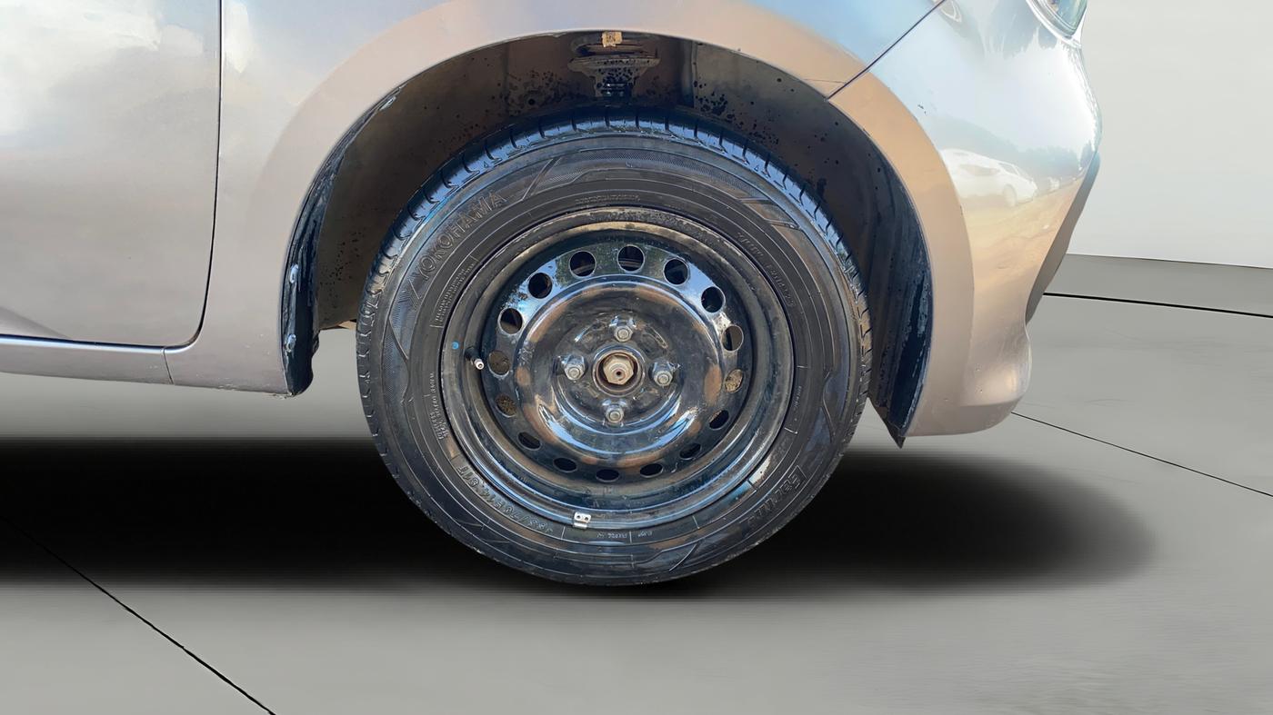 2022 Maruti Celerio VXI CNG, CNG, Manual, 1,21,942 km, Right Front Wheel