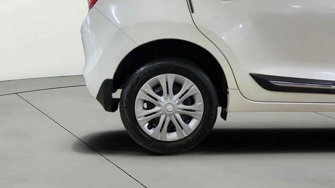 2020 Maruti Baleno DELTA PETROL 1.2, Petrol, Manual, 70,454 km, Right Rear Wheel