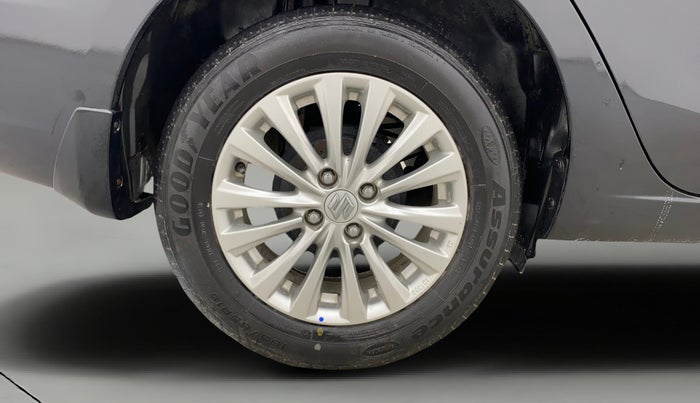 2022 Maruti Ciaz ZETA 1.5 SHVS MT PETROL, Petrol, Manual, 27,421 km, Right Rear Wheel