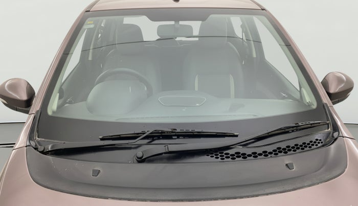 2016 Tata Tiago XZ PETROL, CNG, Manual, 97,724 km, Front Windshield