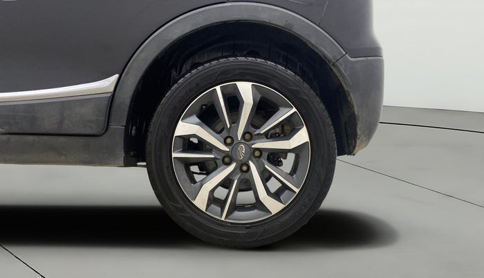 2021 Mahindra XUV300 W8 (O) 1.2 PETROL, Petrol, Manual, 59,351 km, Left Rear Wheel