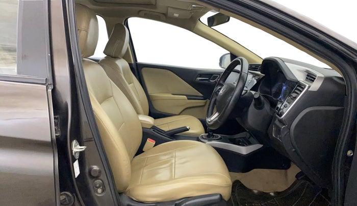 2019 Honda City 1.5L I-VTEC VX, CNG, Manual, 64,055 km, Right Side Front Door Cabin