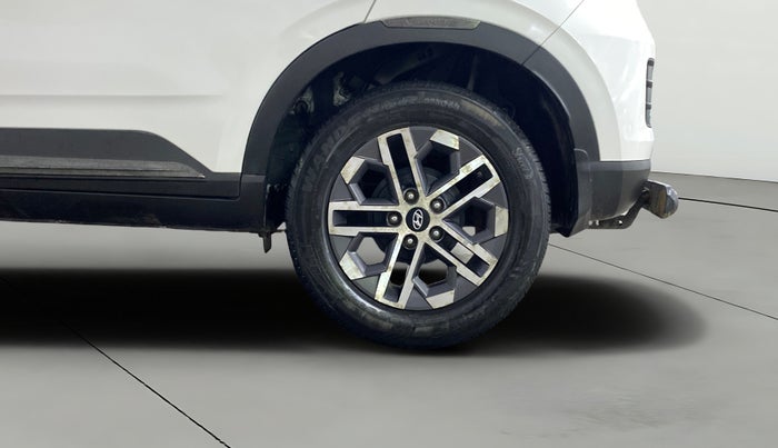 2023 Hyundai VENUE SX 1.5 CRDI, Diesel, Manual, 34,622 km, Left Rear Wheel