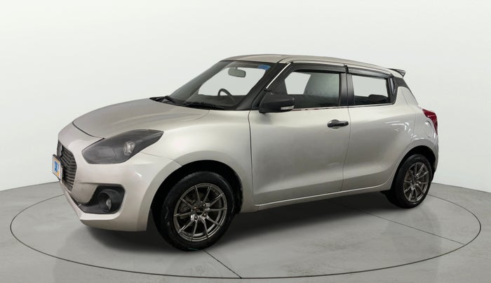 2020 Maruti Swift VXI AMT, CNG, Automatic, 76,355 km, Left Front Diagonal