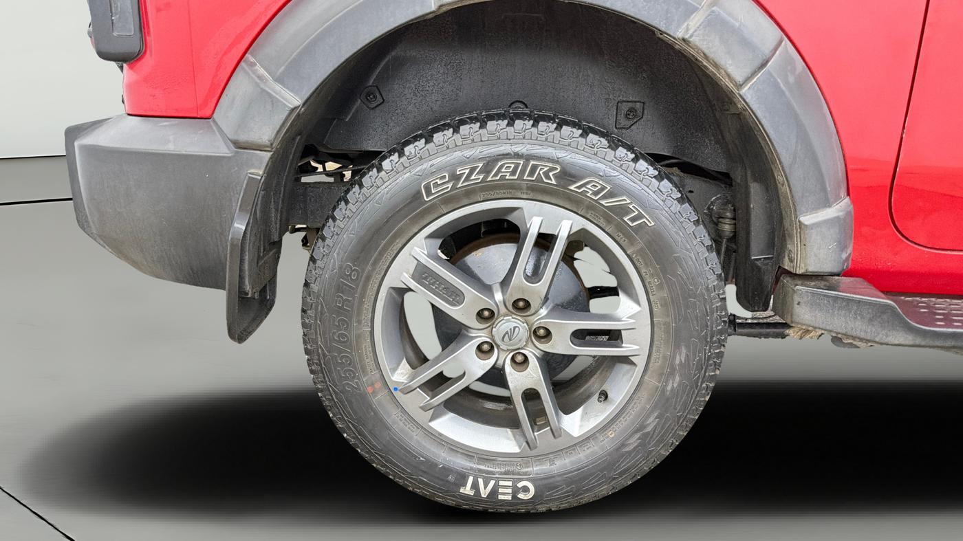 2021 Mahindra Thar LX PETROL HT 4WD AT, Petrol, Automatic, 34,634 km, Right Rear Wheel