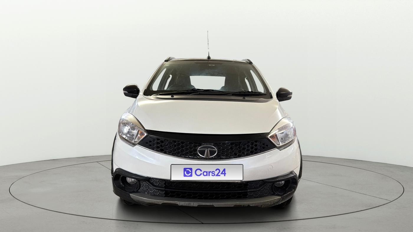 2018 Tata TIAGO NRG PETROL, Petrol, Manual, 68,575 km, Front