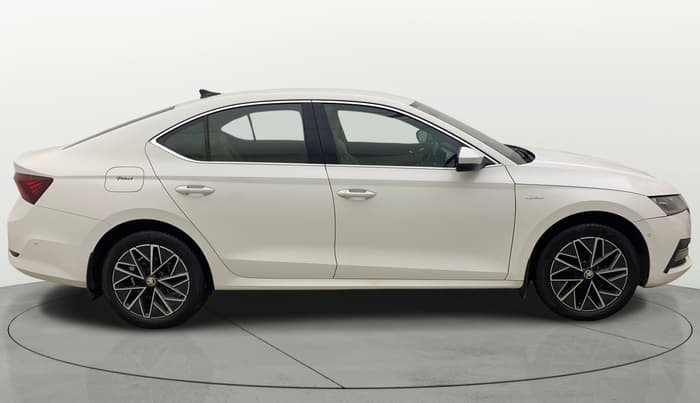 2021 Skoda Octavia L&K 2.0 AT, Petrol, Automatic, 73,572 km, Right Side View