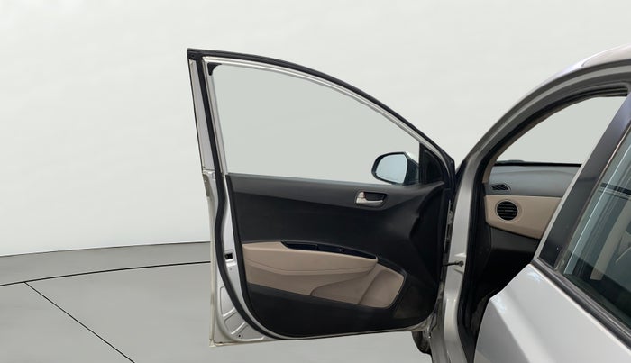 2015 Hyundai Xcent S 1.2, Petrol, Manual, 40,268 km, LHS Front Door