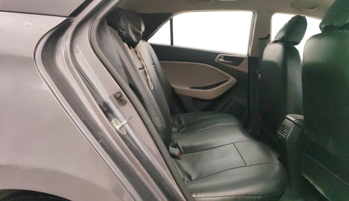 2016 Hyundai Elite i20 ASTA 1.2, Petrol, Manual, 58,758 km, Right Side Rear Door Cabin