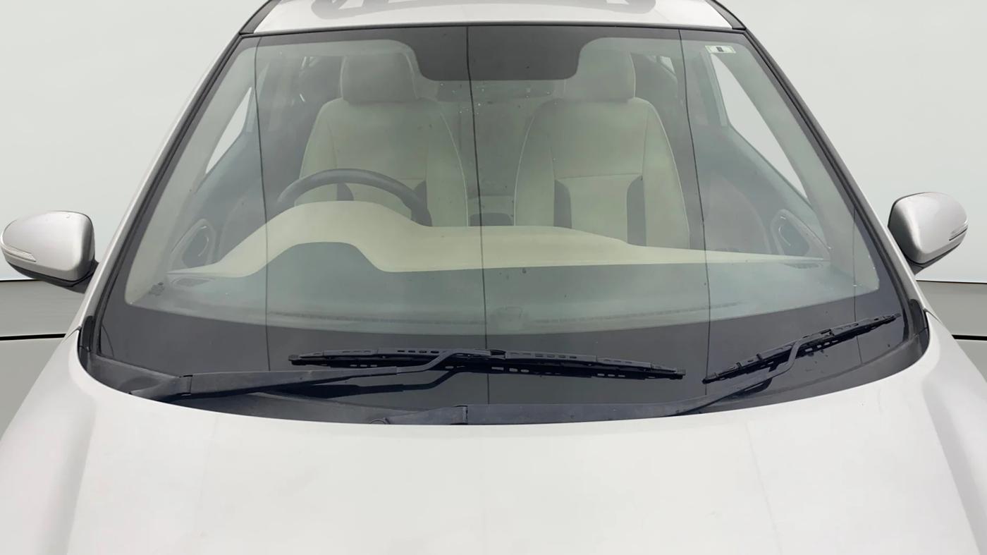 2014 Hyundai Elite i20 ASTA 1.2, Petrol, Manual, 56,843 km, Front Windshield