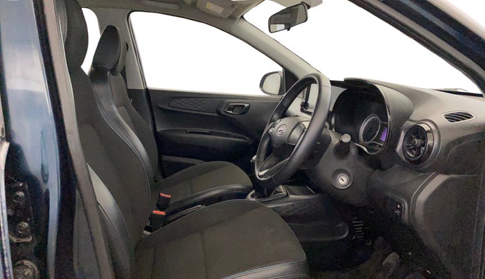 2021 Hyundai GRAND I10 NIOS SPORTZ 1.2 KAPPA VTVT DUAL TONE, Petrol, Manual, 35,994 km, Right Side Front Door Cabin