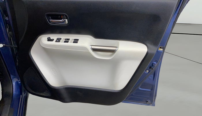 2019 Maruti IGNIS ALPHA 1.2, Petrol, Manual, 46,278 km, Driver Side Door Panels Control