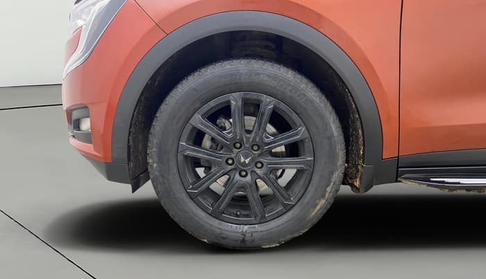 2024 Mahindra XUV700 AX 7 LUXURY P AT 7 STR, Petrol, Automatic, 28,763 km, Left Front Wheel