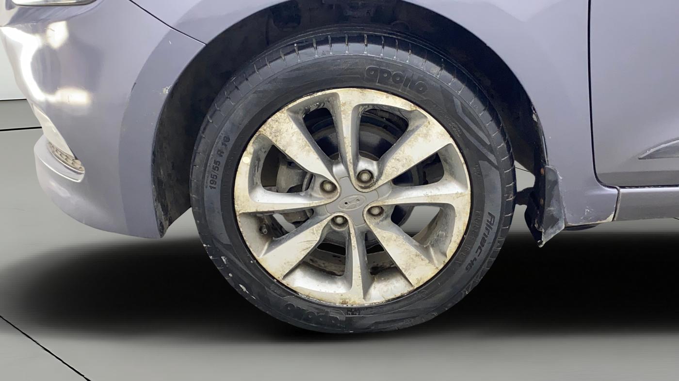 2017 Hyundai Elite i20 ASTA 1.2 (O), Petrol, Manual, 85,249 km, Left Front Wheel