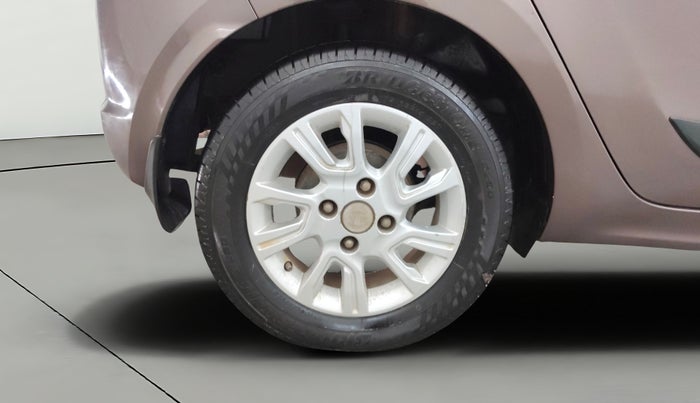2017 Tata Tiago XZ PETROL, Petrol, Manual, 84,416 km, Right Rear Wheel