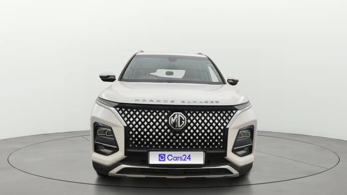 2023 MG HECTOR PLUS SHARP PRO 1.5 PETROL TURBO CVT 7 STR, Petrol, Automatic, 22,912 km, Front