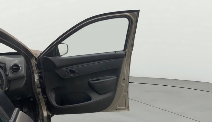 2017 Renault Kwid RXT 1.0, Petrol, Manual, 41,182 km, RHS Front Door