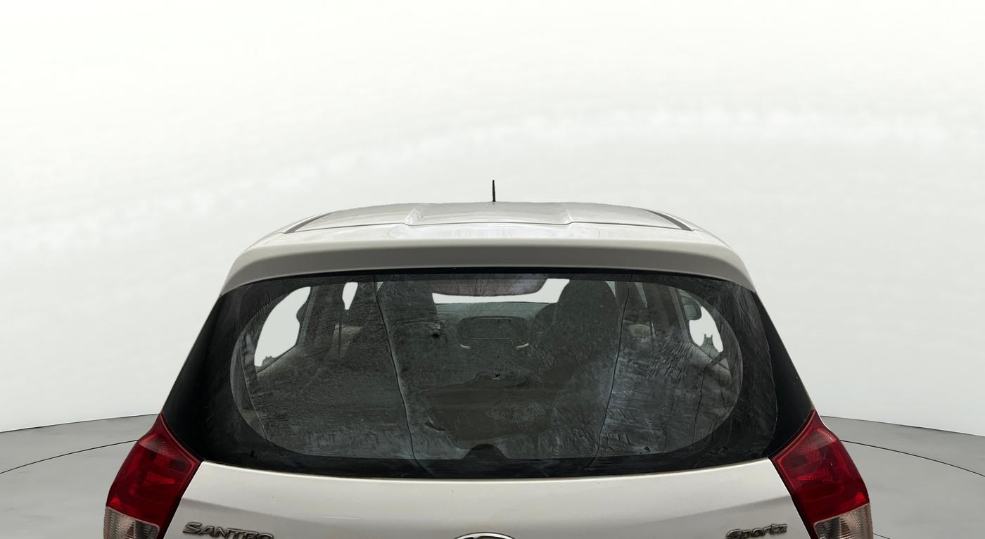 2019 Hyundai NEW SANTRO SPORTZ MT, Petrol, Manual, 80,574 km, Rear Windshield