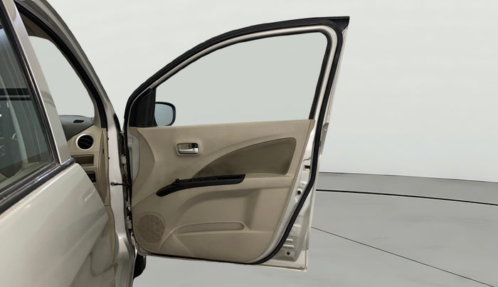 2019 Maruti Celerio ZXI, Petrol, Manual, 8,307 km, RHS Front Door