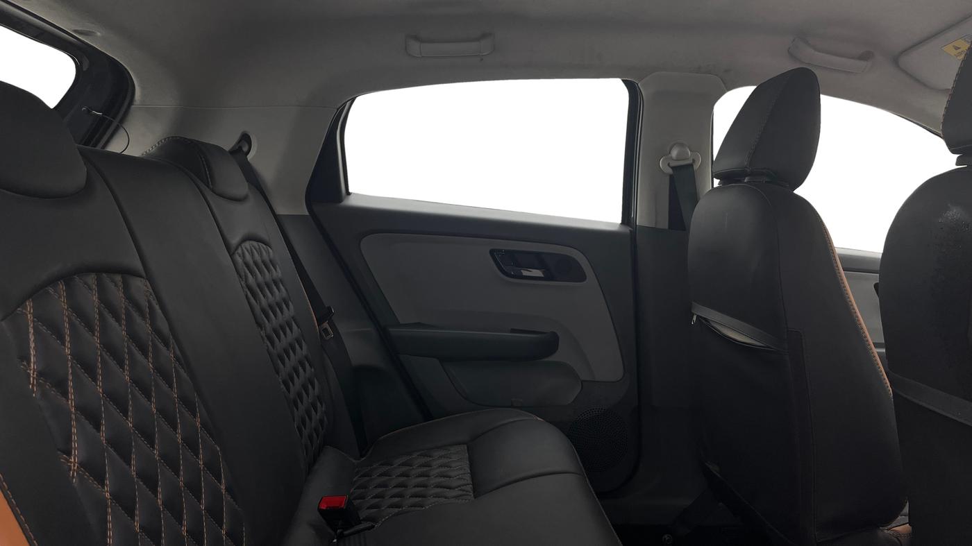 2020 Tata ALTROZ XT PETROL, Petrol, Manual, 45,038 km, Right Side Rear Door Cabin